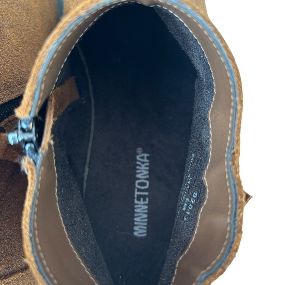 Minnetonka Joyelle Womens Ankle Boot Size 8 Brown Suede Comfort Foam Booties NEW - Picture 4 of 15